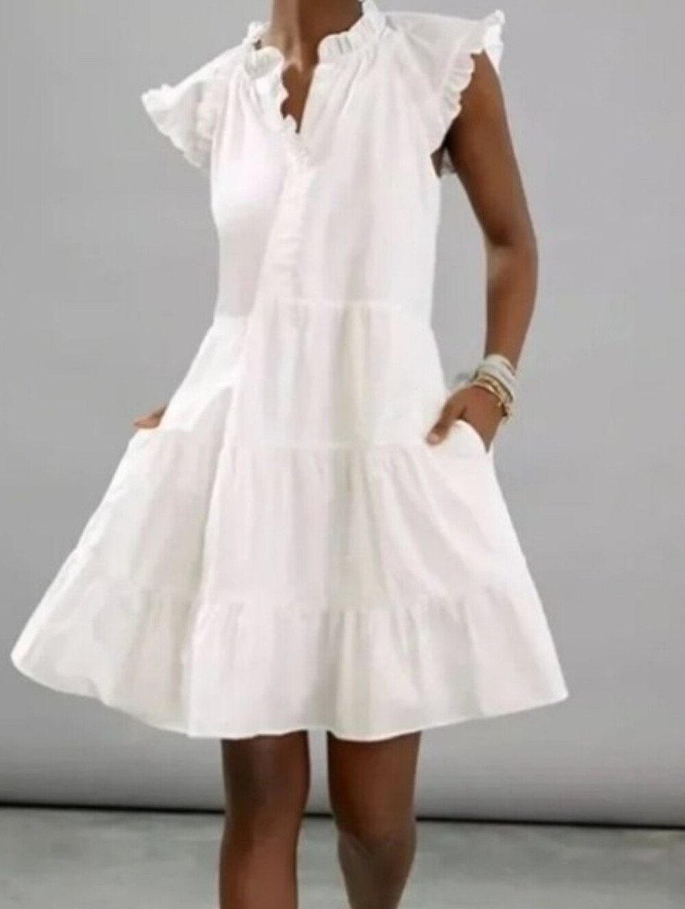 Othilia  Anthropologie Gwyneth  White Ruffled Tiered  Dress Size S/P.